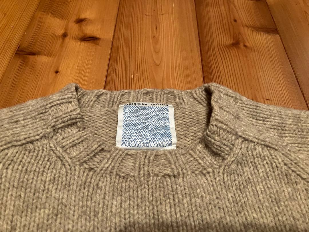 気仙沼ニッティング セーターMe オートミール色 - メルカリ