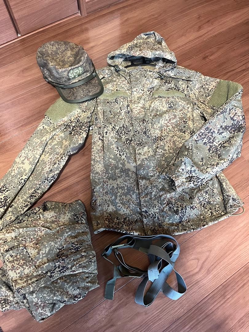 ロシア軍 VKBO leyer5 lv5 キャップ付き　レプリカ Russian VKBO lv5 Replica Tactical Jacket Pants Soft Shell EMR