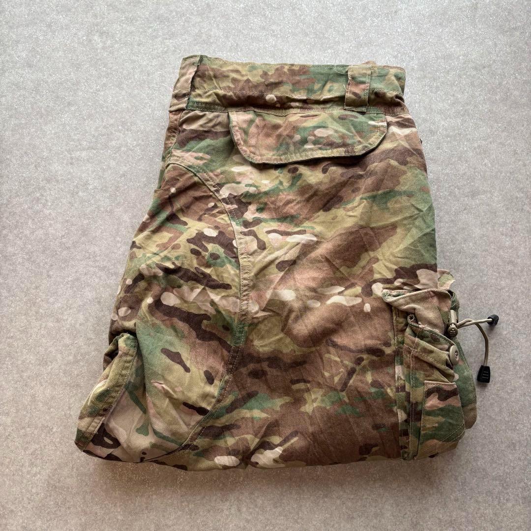 【2015年製】米軍 Massif FR ACU コンバットパンツ XL-L 2015年製】米軍 Massif FR ACU コンバットパンツ XL-L 2015年製】米軍