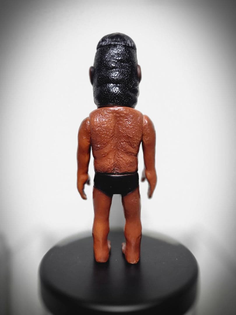 暗黒エンターテイメント 矢地田 瑞穂 KENNY 褐色　 ソフビ