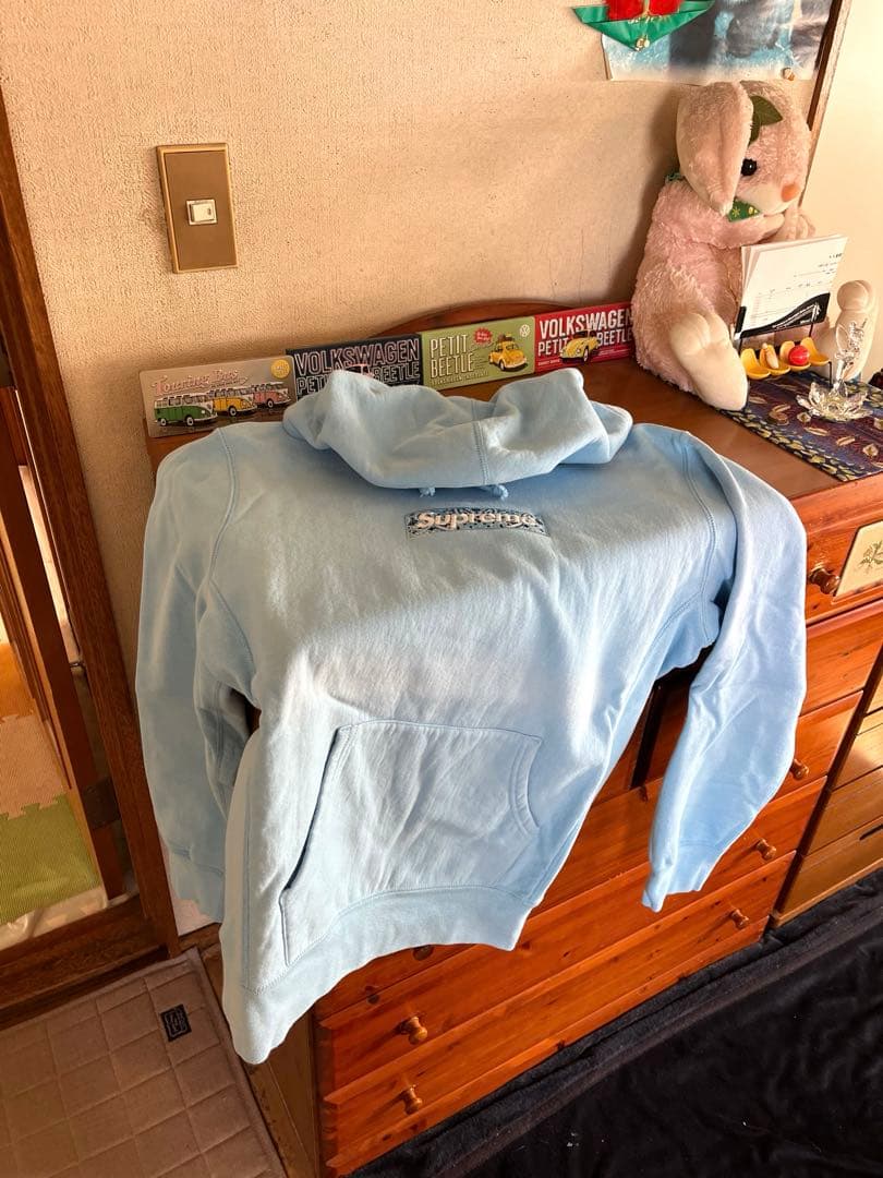 supreme 希少19s BOXロゴ刺繍パーカー　ライトブルー
