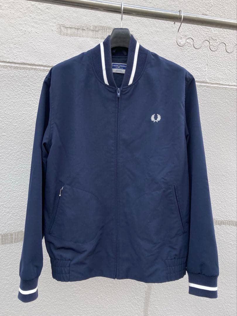 FRED PERRY ネイビー ブルゾン 38
