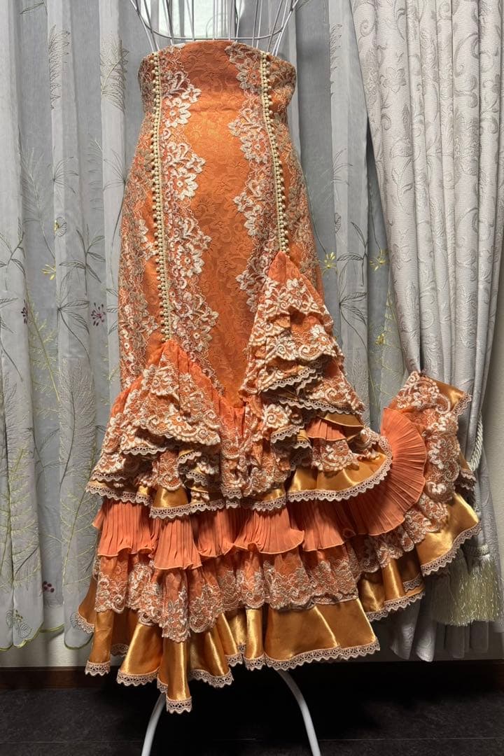 ★【美品】SONIA JOHNES ソニアジョーンズ、ファルダ Sonia Johnes | フラメンコ衣装のソニア・ジョーンズ 公式ブランドサイト