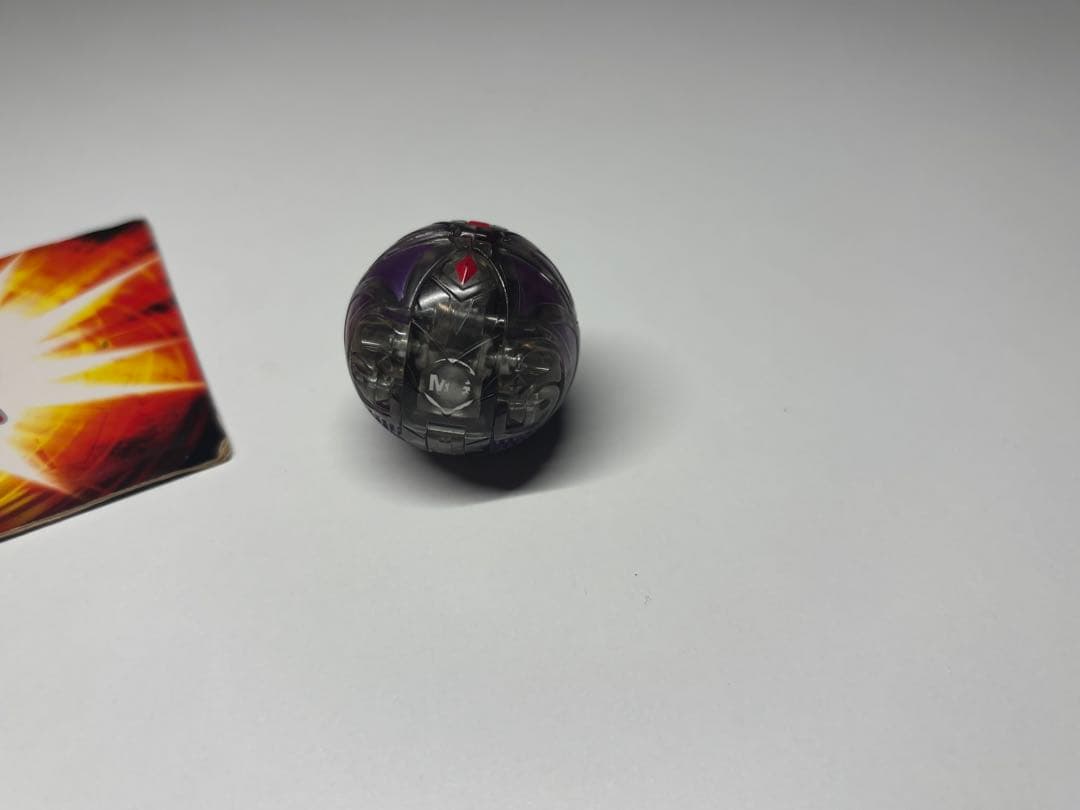 BAKUGAN 爆丸 ダークオン・ クロスドラゴノイド (クリアブラック