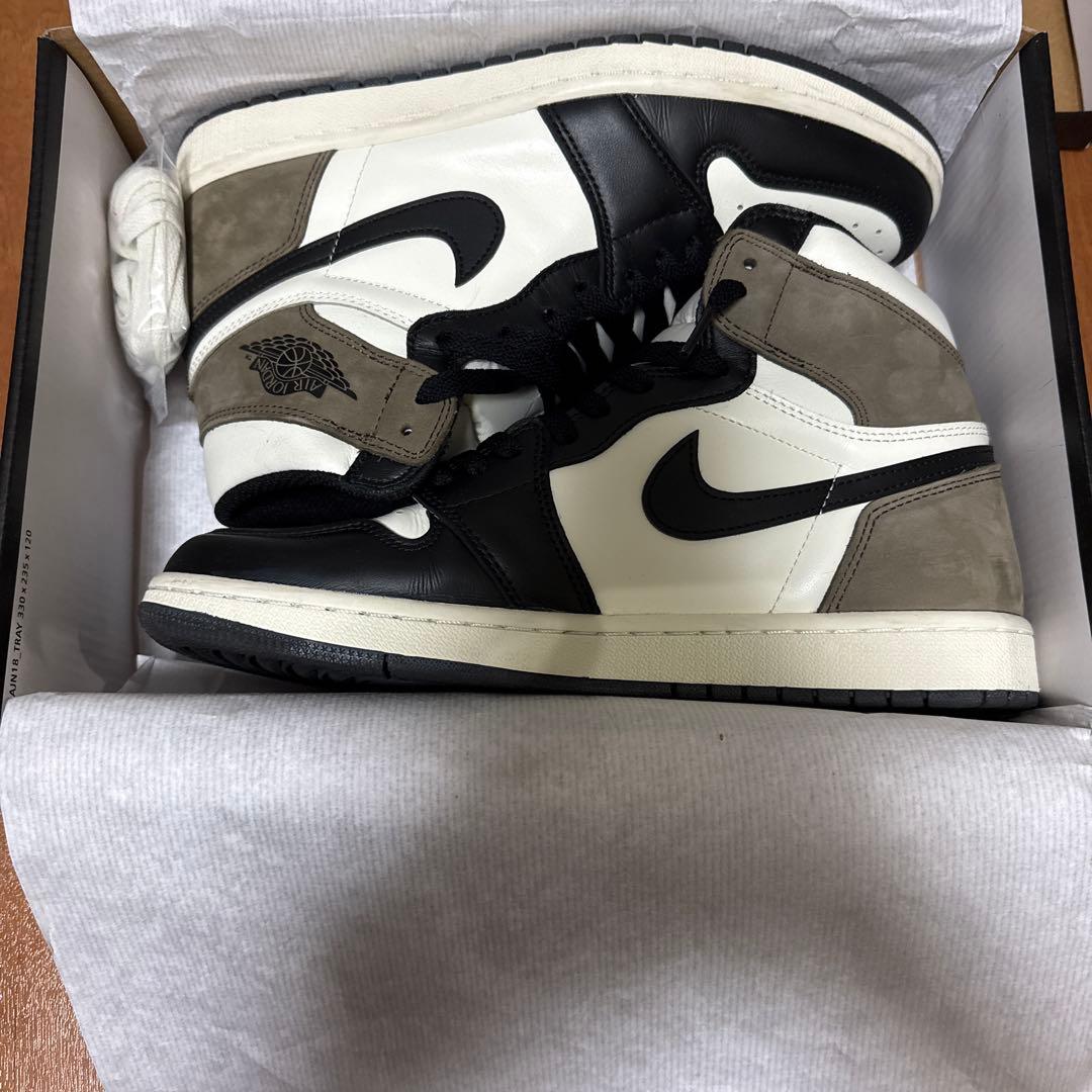 Nike Air Jordan 1 ダークモカ Air Jordan 1 Retro High OG 'Dark Mocha' 555088-105