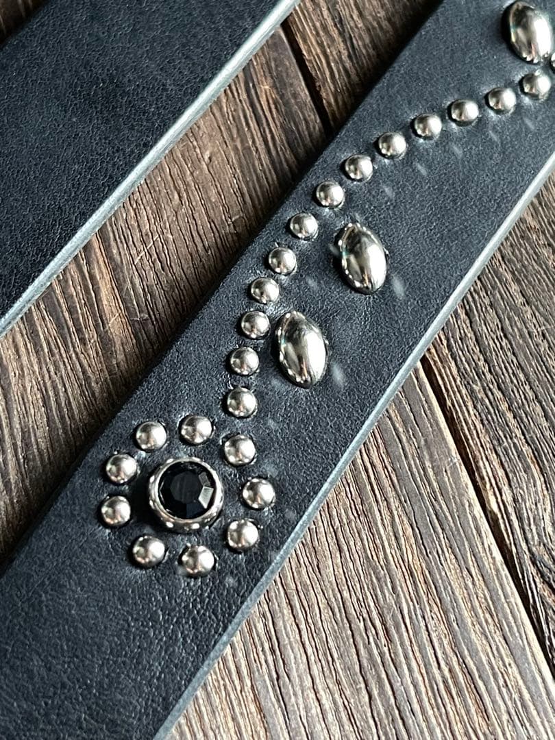 スタッズナローロングベルト2.4cmシルバーミッスーリフラワーHTC CALEE