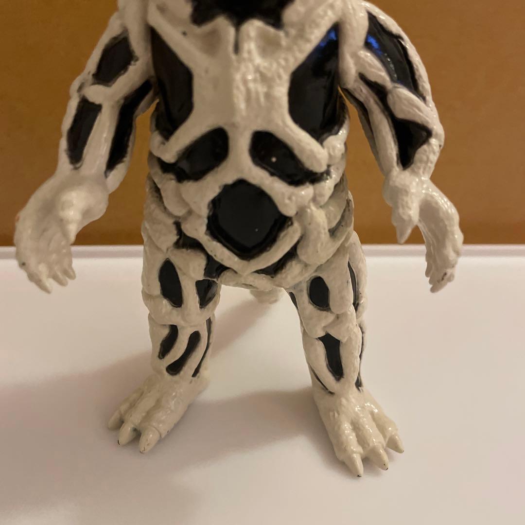 BANDAI ウルトラ怪獣シリーズ亡霊怪獣シーボーズ 1983年 - メルカリ